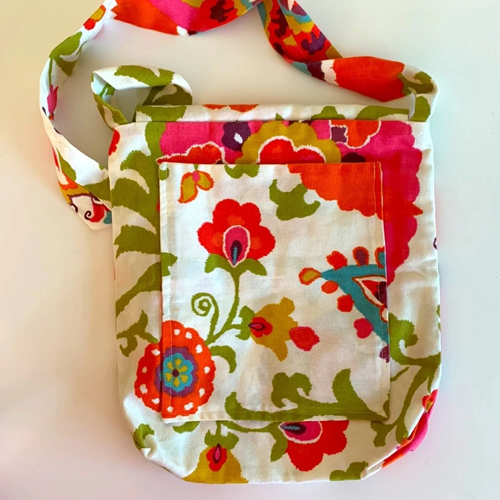 Canvas Personalized Lindsay Bag - Picture 5 of 5